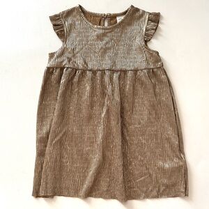 H&M Metallic Gold Ribbed Flutter Sleeve Shimmering Dress Girls Size 12-18 Month